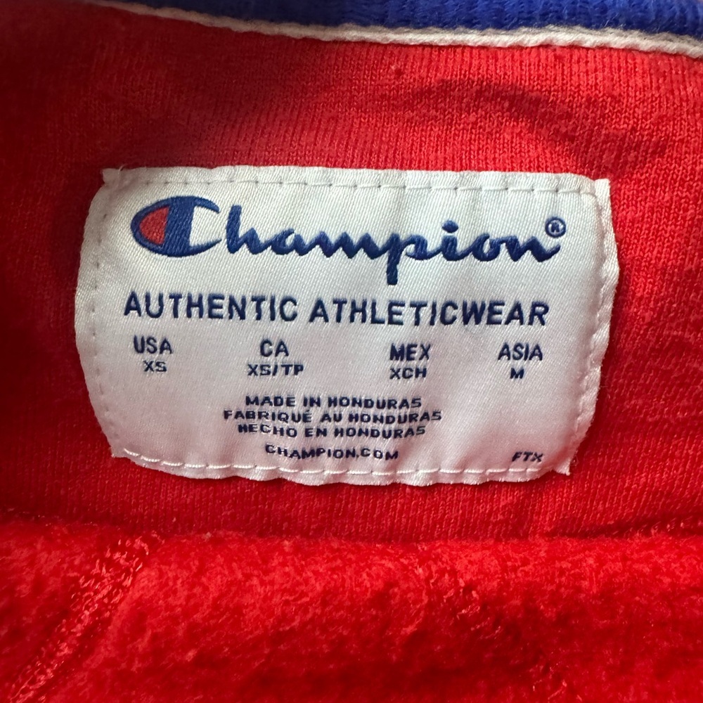 Men’s XS Champion Red sweatshirt - Picture 3 of 3